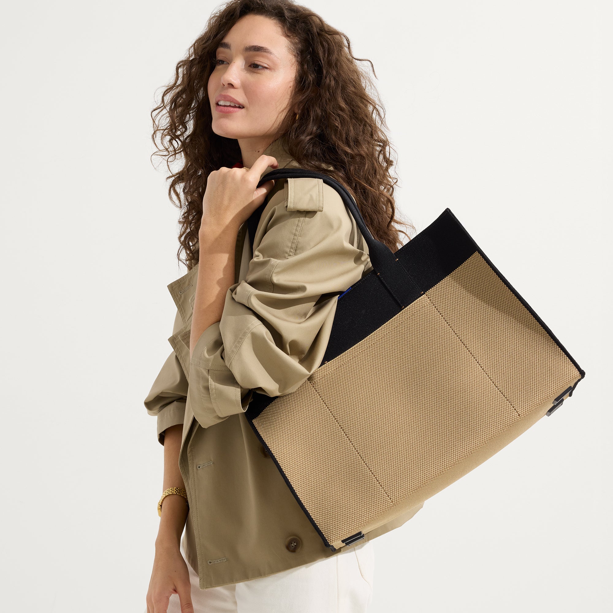 The Classic Tote - Tiramisu - Image 3